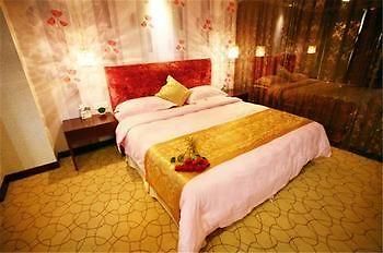 Chengdu Boyue Hotel Екстериор снимка